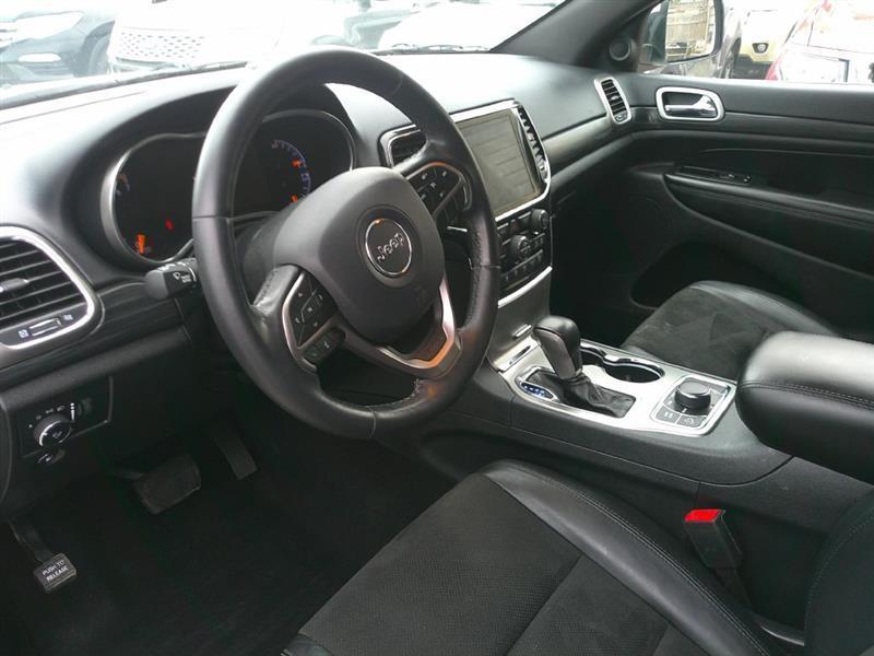 Jeep Grand Cherokee Laredo 4WD 2020