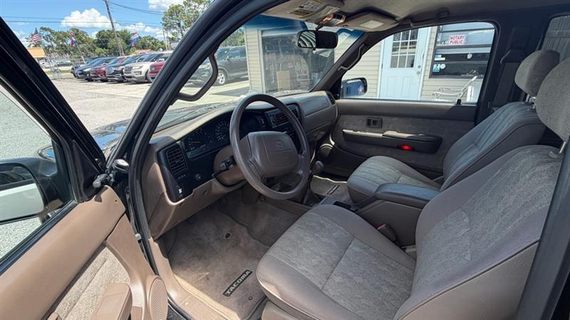 Toyota Tacoma Xtracab V6 4WD 2000