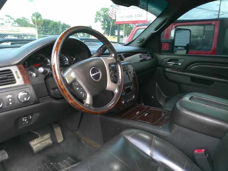 GMC Sierra 2500HD Denali Crew Cab 4WD 2011