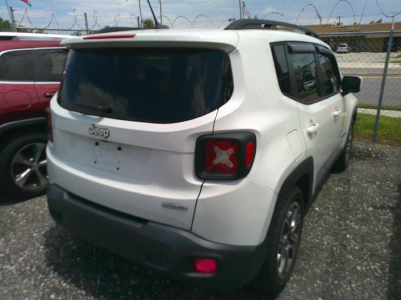 Jeep Renegade Latitude FWD 2015