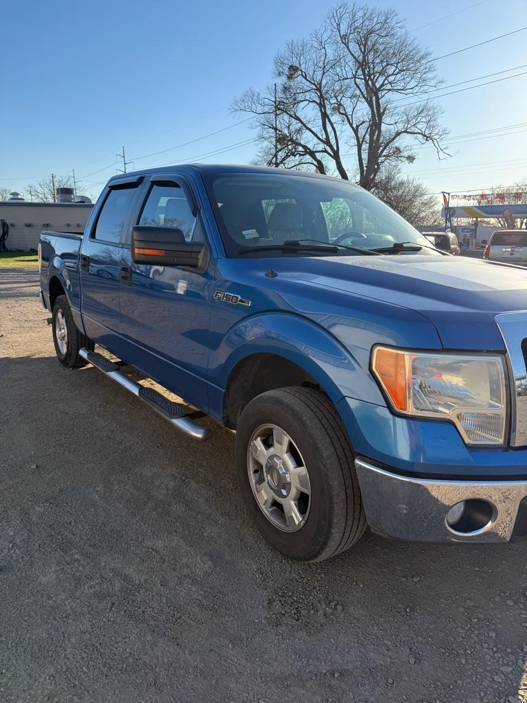 2010 Ford F-150 XL SuperCrew 5.5-ft. Bed 2WD