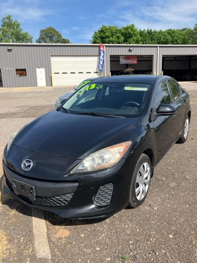 Mazda MAZDA3 i SV AT 4-Door 2013