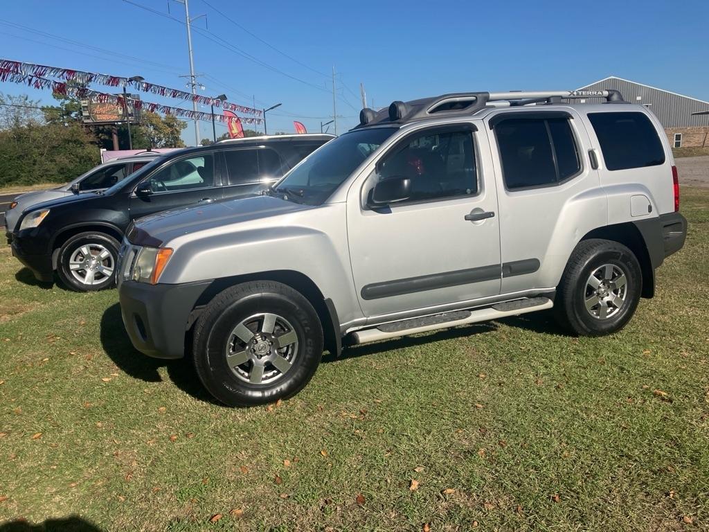Nissan Xterra X 4WD 2012