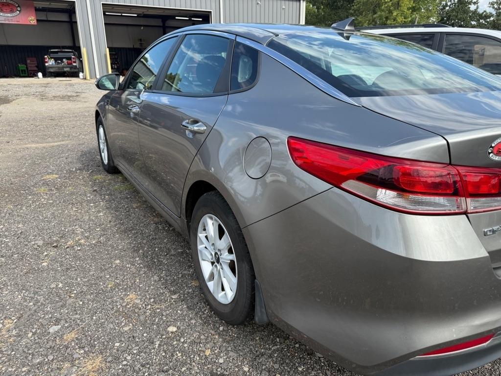 Kia Optima LX 2016