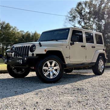 2011 Jeep Wrangler Unlimited Sahara 4WD
