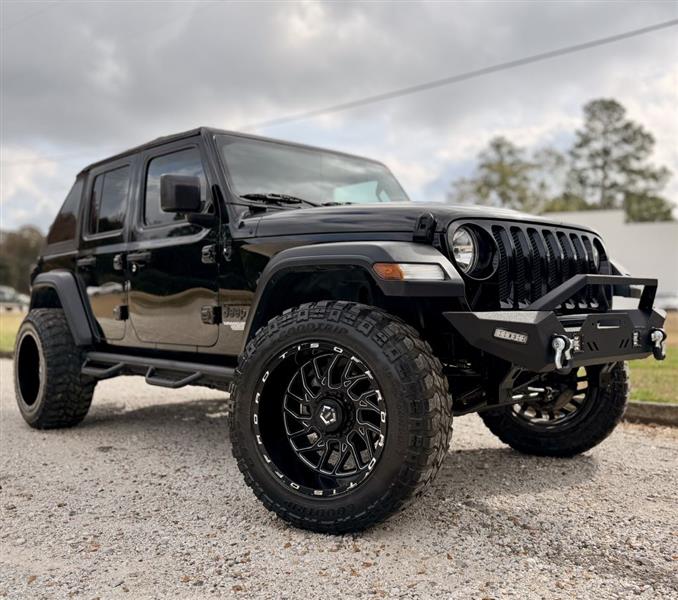 Jeep Wrangler Unlimited Sport 2018