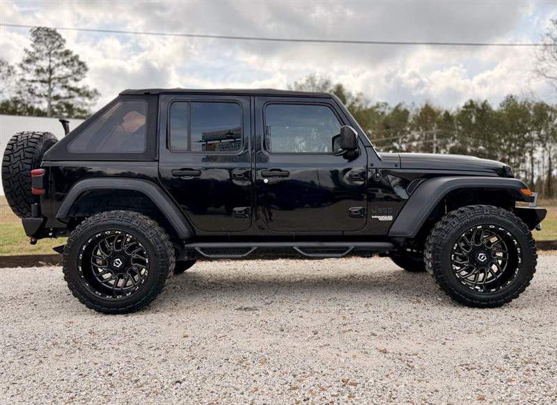 Jeep Wrangler Unlimited Sport 2018