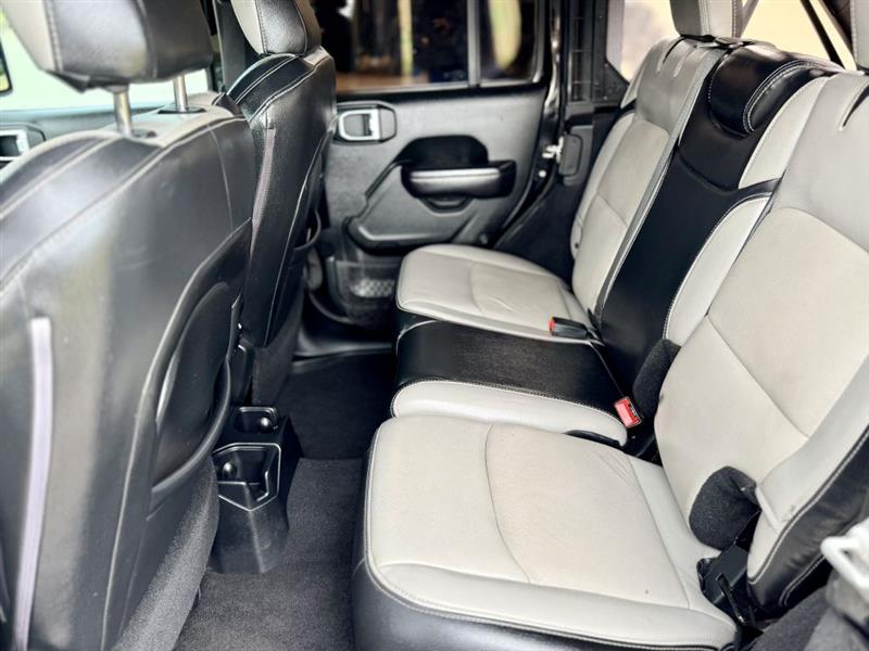 Jeep Wrangler Unlimited Sport 2018