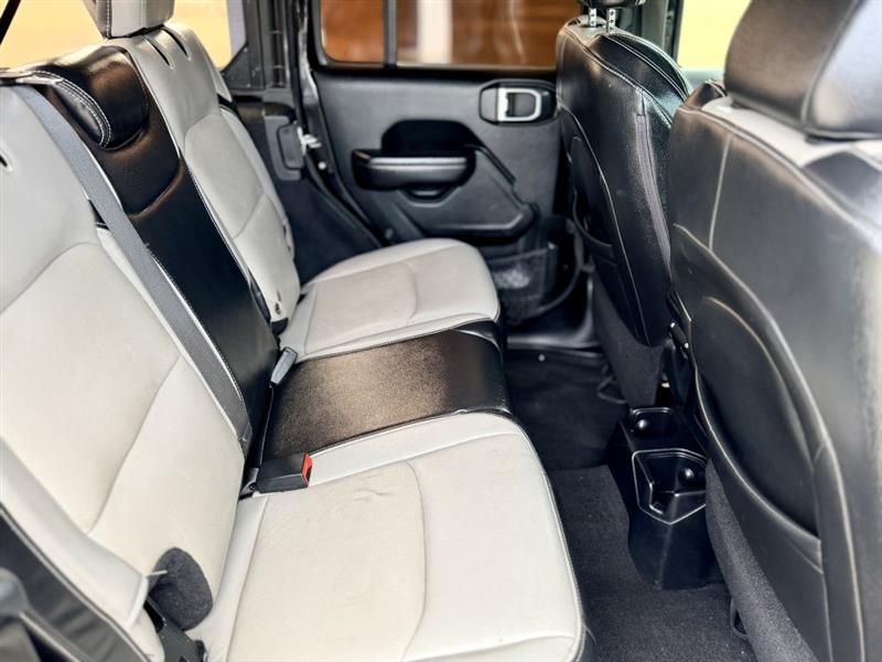 Jeep Wrangler Unlimited Sport 2018