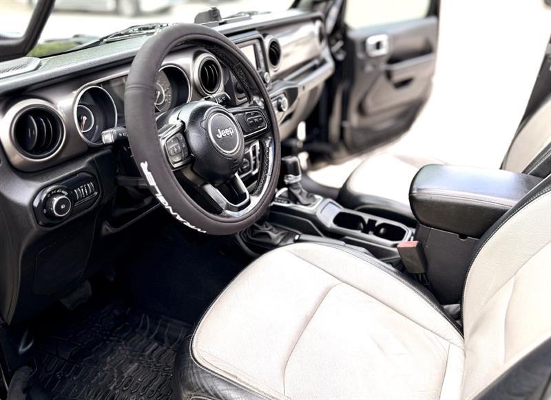 Jeep Wrangler Unlimited Sport 2018