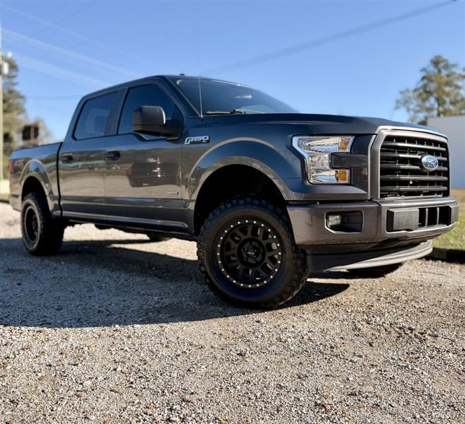 Ford F-150 XL SuperCrew 6.5-ft. Bed 4WD 2017