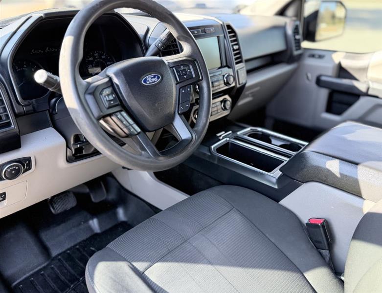 Ford F-150 XL SuperCrew 6.5-ft. Bed 4WD 2017