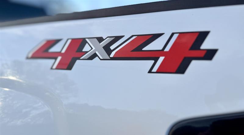 Chevrolet Silverado 1500 Work Truck Crew Cab Long Box 4WD 2018