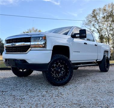2018 Chevrolet Silverado 1500 Work Truck Crew Cab Long Box 4WD