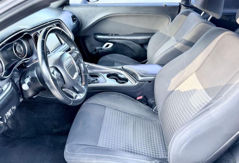 Dodge Challenger SXT 2015