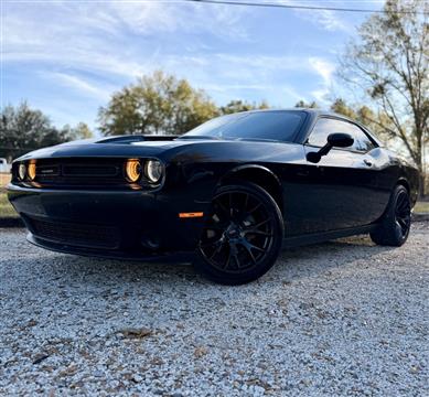 2015 Dodge Challenger SXT