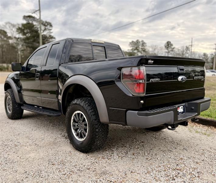 Ford F-150 SVT Raptor SuperCab 5.5-ft. Bed 4WD 2011