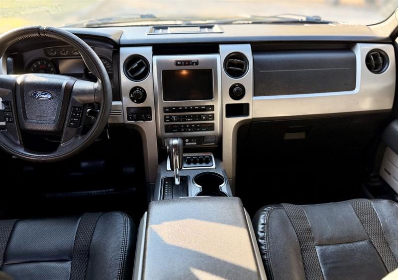 Ford F-150 SVT Raptor SuperCab 5.5-ft. Bed 4WD 2011