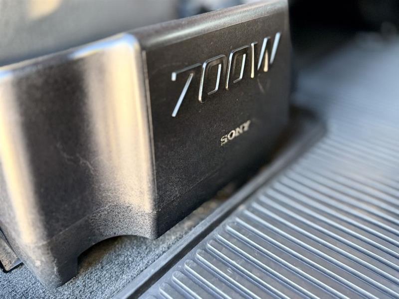 Ford F-150 SVT Raptor SuperCab 5.5-ft. Bed 4WD 2011