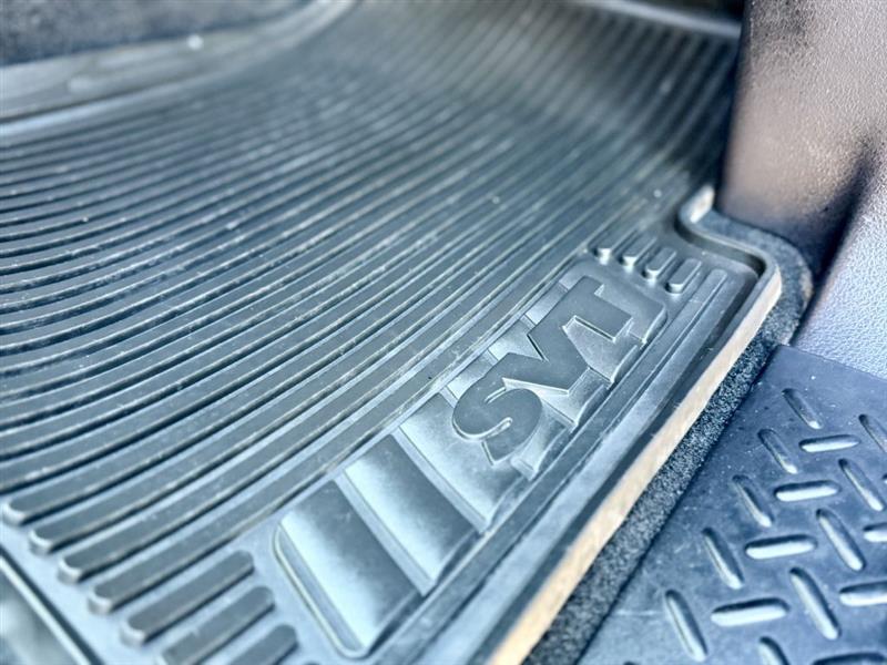 Ford F-150 SVT Raptor SuperCab 5.5-ft. Bed 4WD 2011