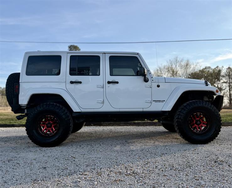 Jeep Wrangler Unlimited Sahara 4WD 2015