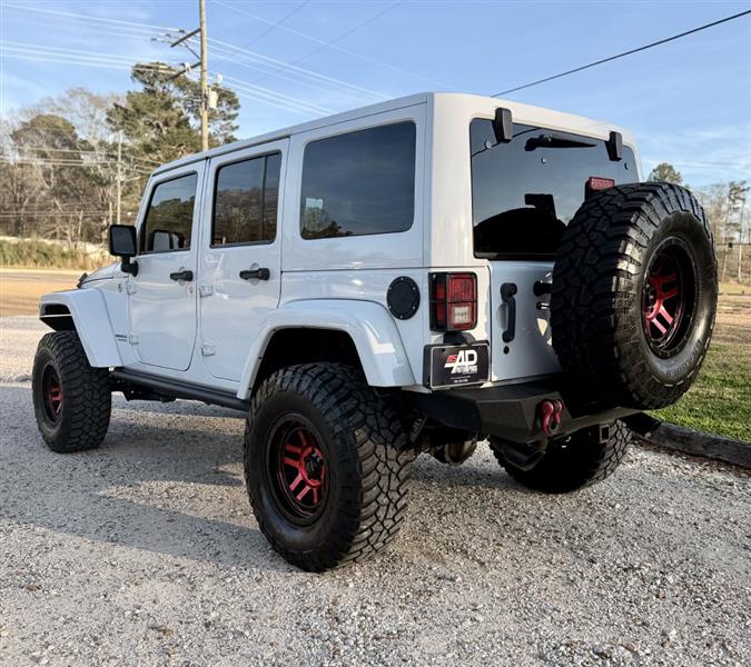Jeep Wrangler Unlimited Sahara 4WD 2015