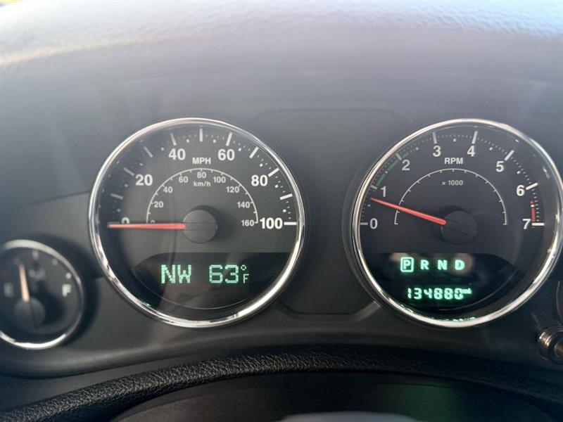 Jeep Wrangler Unlimited Sahara 4WD 2015