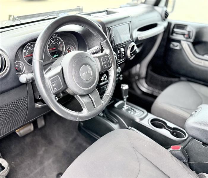 Jeep Wrangler Unlimited Sport 4WD 2017