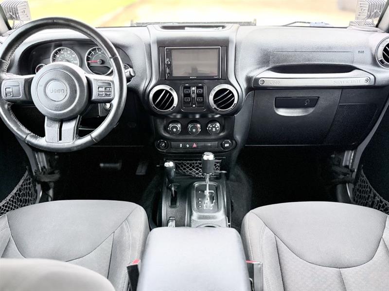 Jeep Wrangler Unlimited Sport 4WD 2017