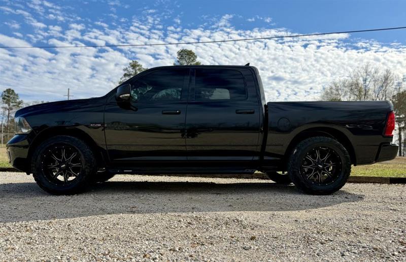 RAM 1500 SLT Crew Cab SWB 2WD 2018