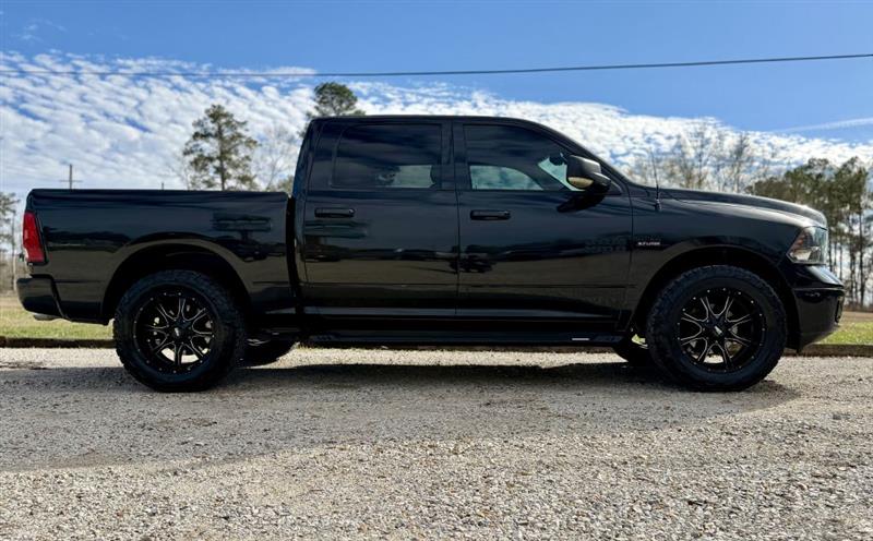 RAM 1500 SLT Crew Cab SWB 2WD 2018