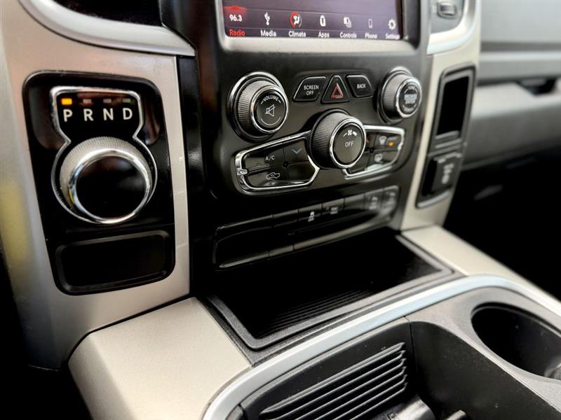 RAM 1500 SLT Crew Cab SWB 2WD 2018