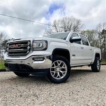 2017 GMC Sierra 1500 SLT Crew Cab Long Box 4WD
