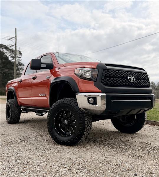 Toyota Tundra SR5 5.7L V8 FFV CrewMax 4WD 2016
