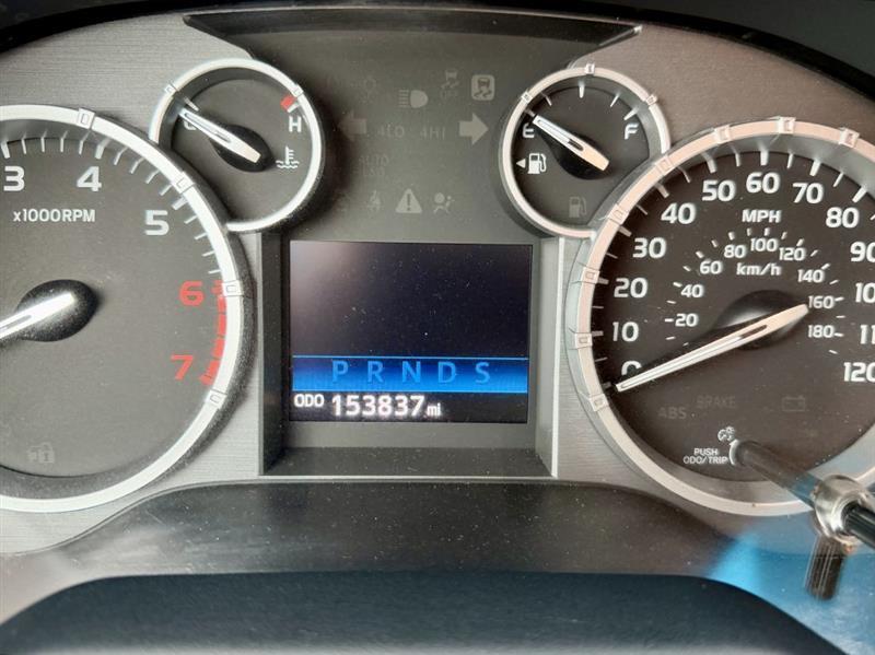 Toyota Tundra SR5 5.7L V8 FFV CrewMax 4WD 2016