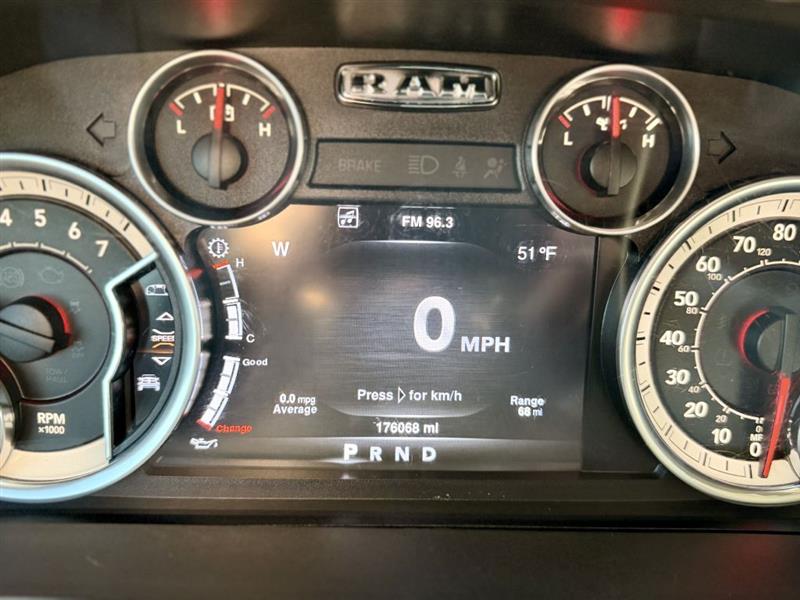 RAM 1500 SLT Crew Cab SWB 4WD 2016