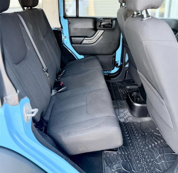 Jeep Wrangler Unlimited Sport 4WD 2017