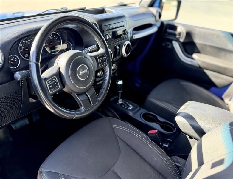 Jeep Wrangler Unlimited Sahara 4WD 2016