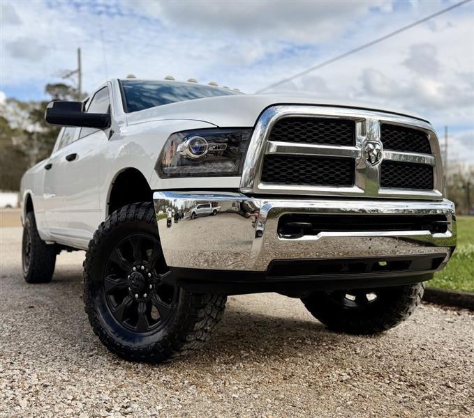 RAM 2500 Tradesman Crew Cab SWB 4WD 2018