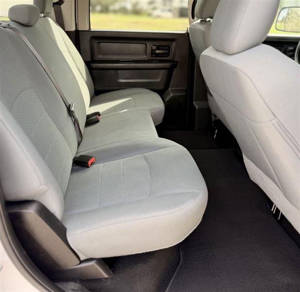 RAM 2500 Tradesman Crew Cab SWB 4WD 2018