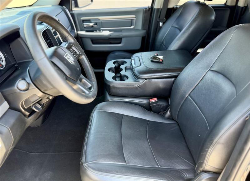 RAM 1500 SLT Quad Cab 4WD 2014