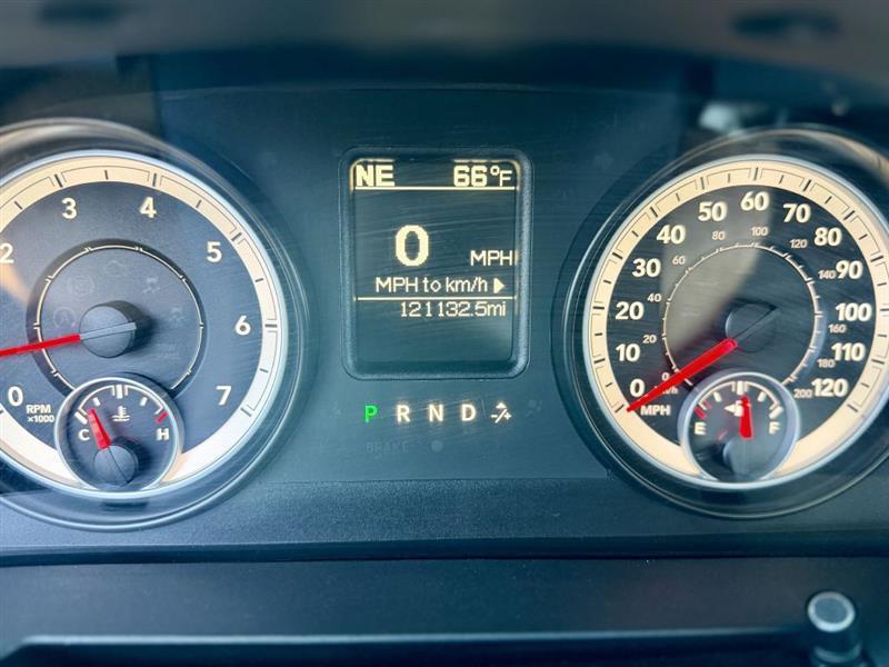 RAM 1500 SLT Quad Cab 4WD 2014