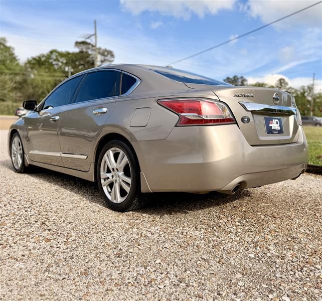 Nissan Altima 3.5 SL 2014