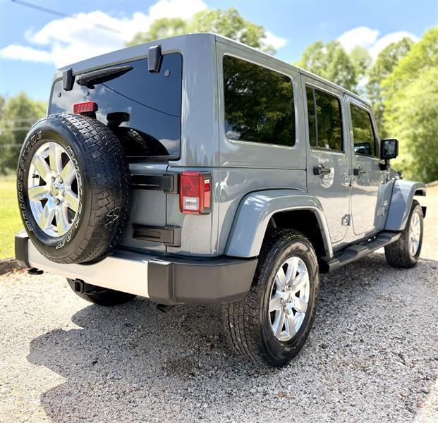 Jeep Wrangler Unlimited Sahara 4WD 2015