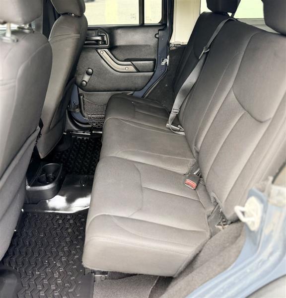 Jeep Wrangler Unlimited Sport 4WD 2017