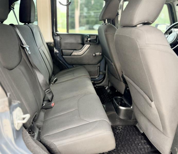 Jeep Wrangler Unlimited Sport 4WD 2017