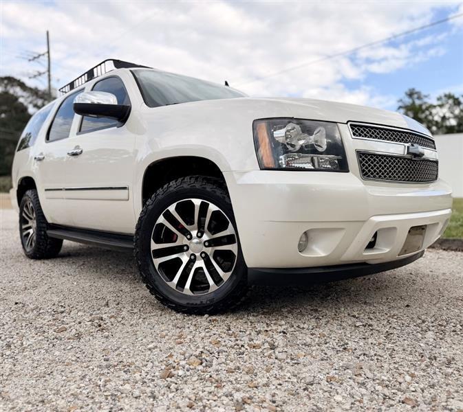 Chevrolet Tahoe  2013