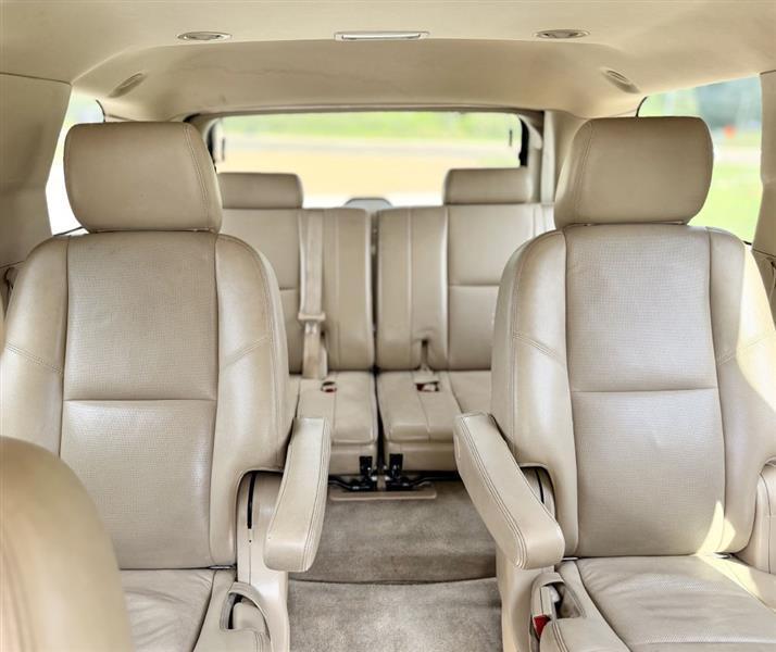 Chevrolet Tahoe  2013