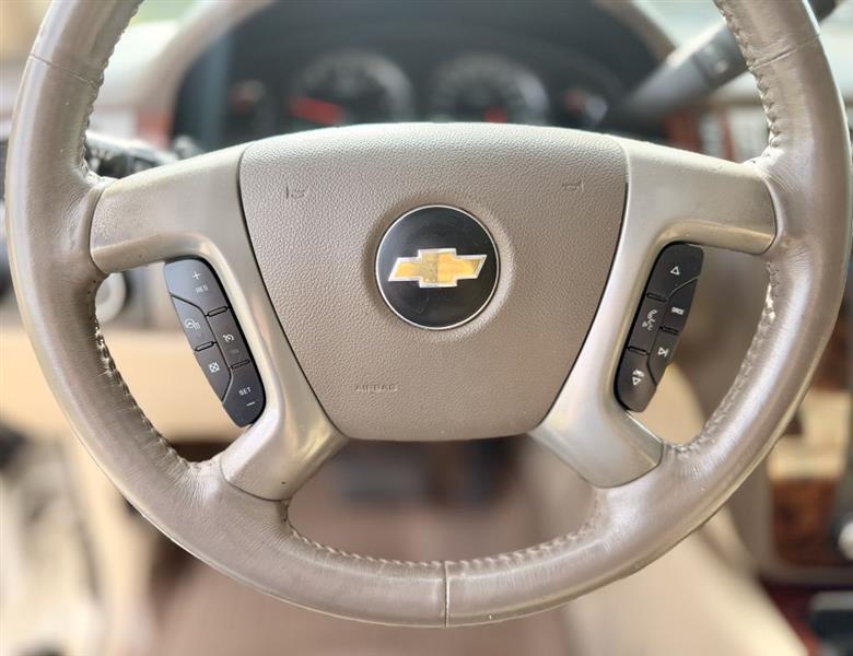 Chevrolet Tahoe  2013