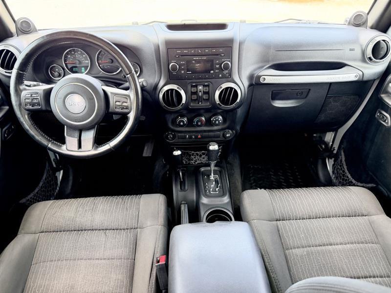 Jeep Wrangler Unlimited Sport 4WD 2012